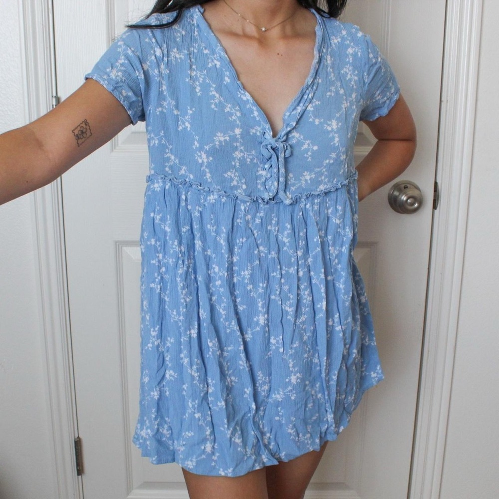 La Hearts Light Blue Dress with White Floral Design
